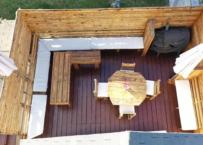 Island Retreat Studio #4